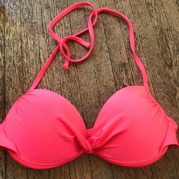 Xhilaration Padded Halter Bikini Top - Picture 2 of 6